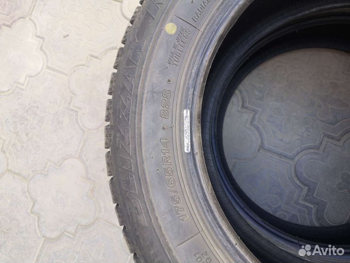Bridgestone Blizzak VRX 175/65 R14 86F
