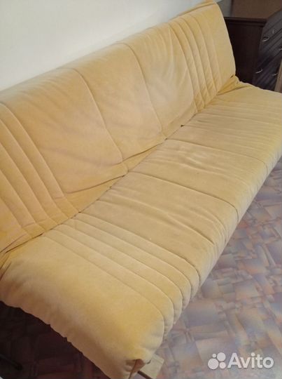 Диван книжка