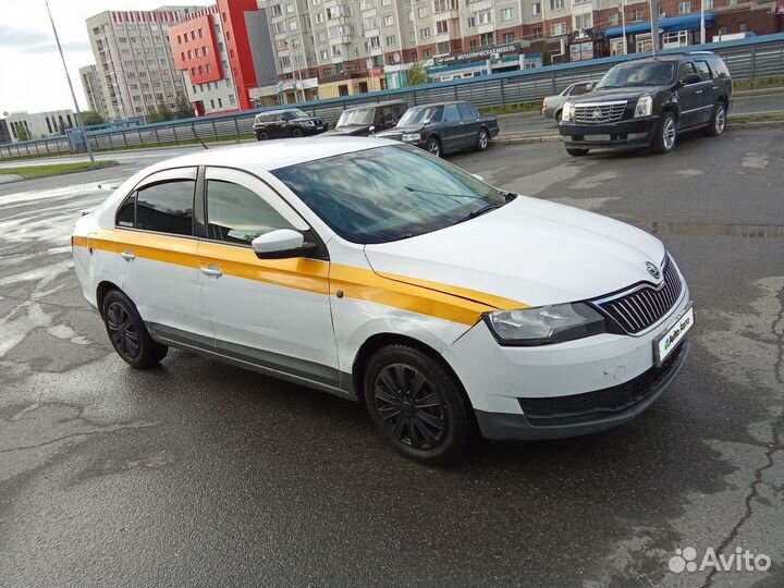 Skoda Rapid 1.6 МТ, 2014, 571 000 км