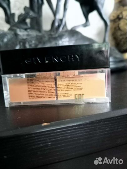 Пудра Prisme Libre Givenchy оригинал