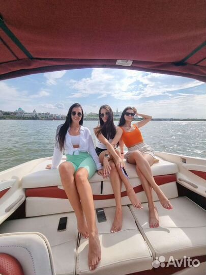 Аренда катера прогулка на катере прокат