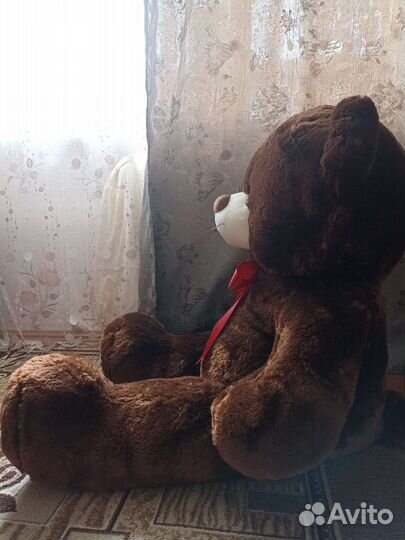 Большие плюшевые медведи