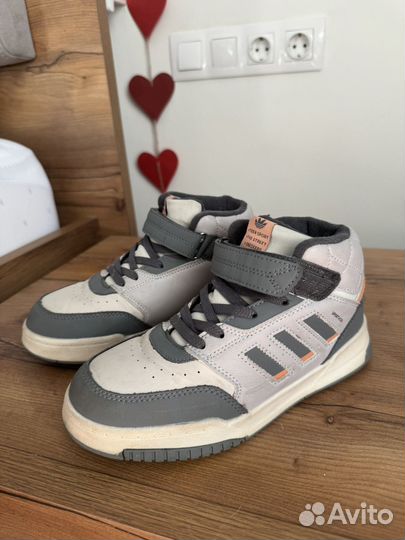 Зимние кроссовки