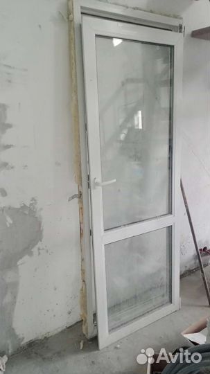 Дверь пвх бу