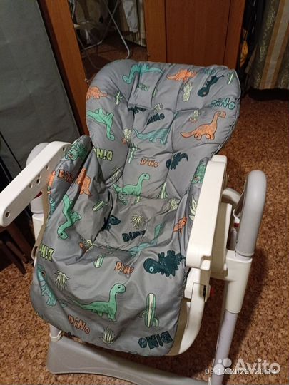 Стульчик для кормления babyton