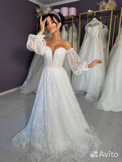 Платье невесты полностью светооражающее кружево