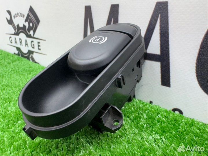 Кнопка ручника Mini Cooper Countryman F60 B48C