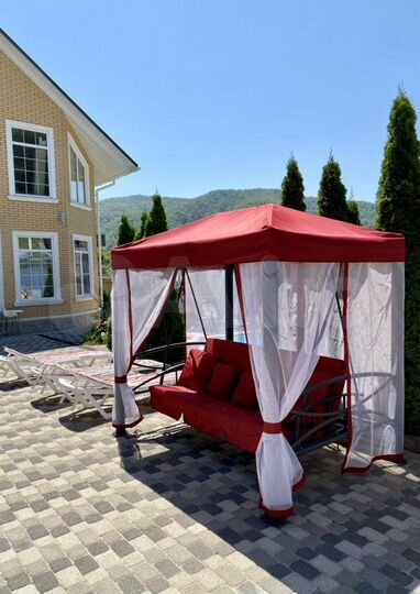 Комната 20 м² в 5-к., 1/2 эт.