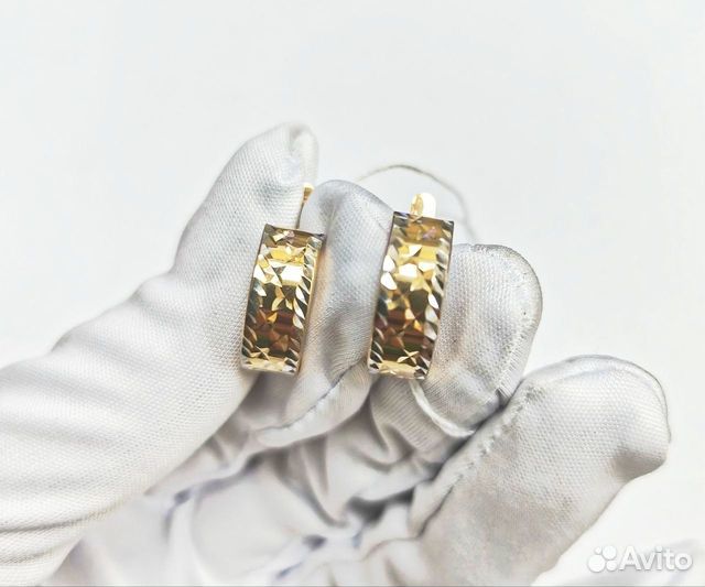 Золотые серьги