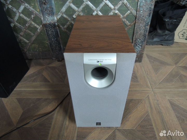 Активный сабвуфер yamaha SW-P130
