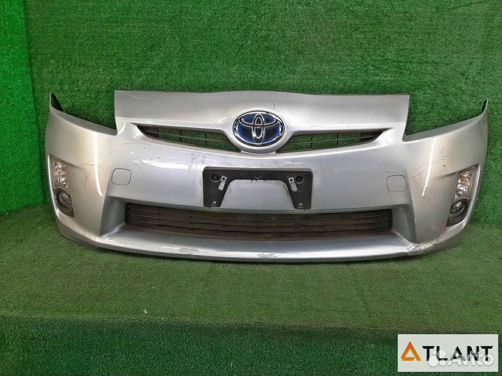 Бампер передний toyota prius