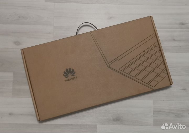 Запечатанный ноутбук Huawei MateBook D 15