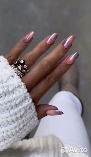 Маникюр, педикюр покрытие гель -лаком