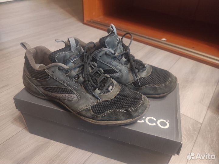 Кроссовки ecco р.43