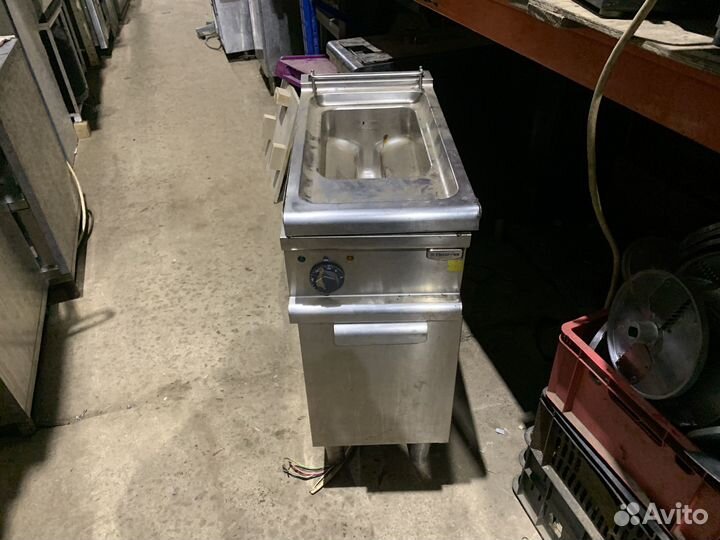 Фритюрница электрическая electrolux S700