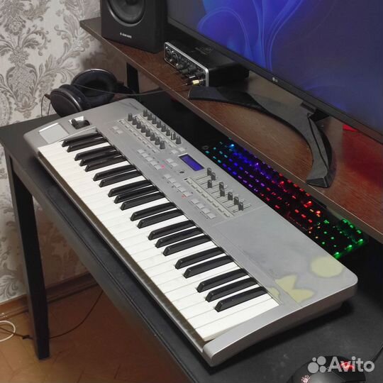 Midi клавиатура Novation Remote 49
