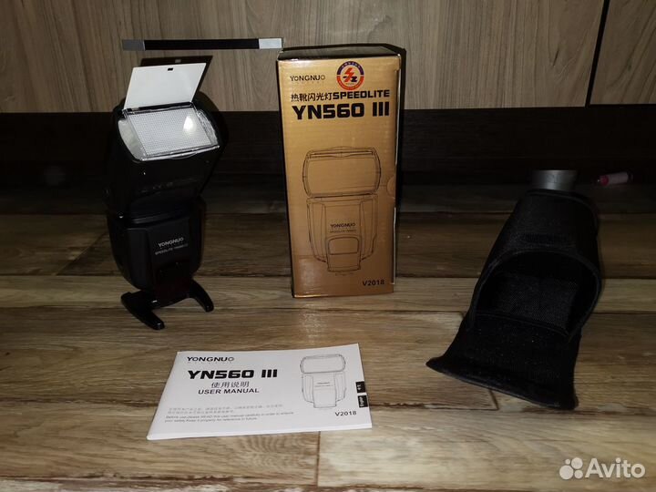 Фотовспышка yongnuo speedlite YN560 III