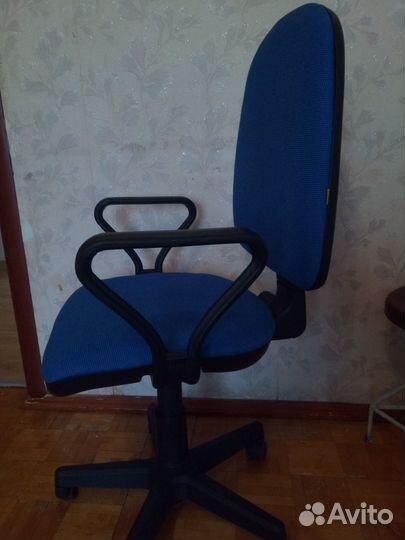 Компьютерный стул