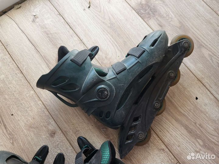 Роликовые коньки