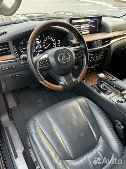 Lexus LX 4.5 AT, 2016, 189 000 км