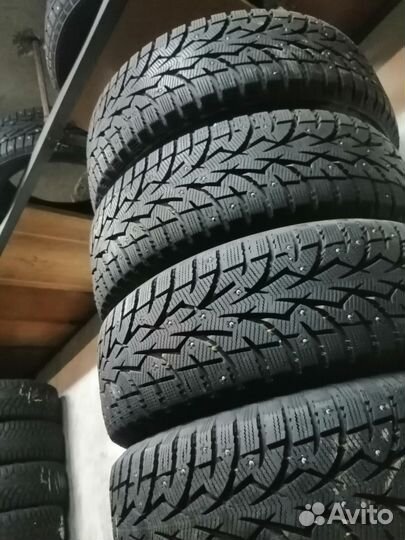 Toyo Observe G3-Ice 215/60 R17