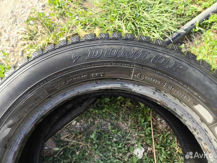 Dunlop SP Winter Ice 01 19.5/65 R15 95T