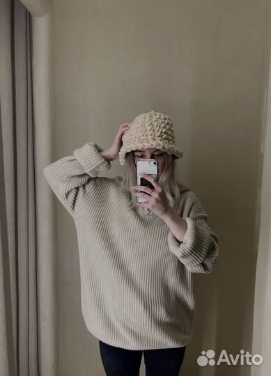 Вязаная панама ручной работы