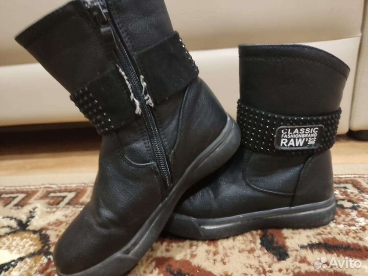 Ботинки весенние для девочки 27 р-р