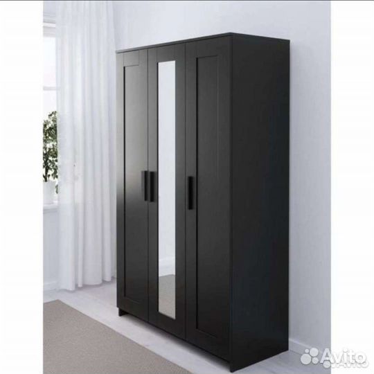 Шкаф IKEA Бримнес