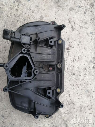 Впускной Коллектор Тигуан 1.4 TSI 03C129711AE