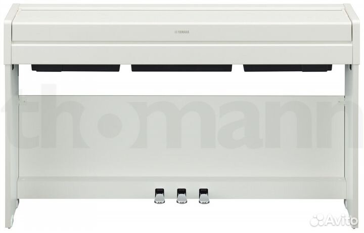 Цифровое пианино Yamaha + Аксессуары