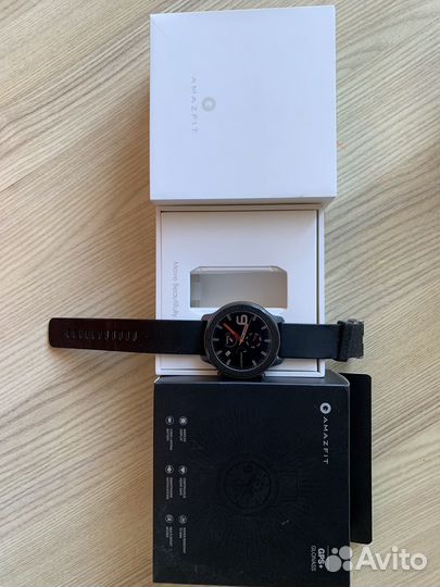Смарт-часы amazfit GTR