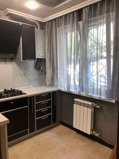 2-к. квартира, 42 м², 1/5 эт.