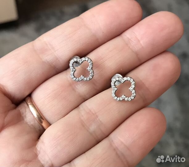 Комплект серьги, кольцо, кулон