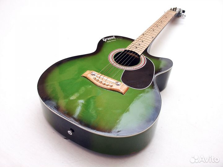 Детская акустическая гитара