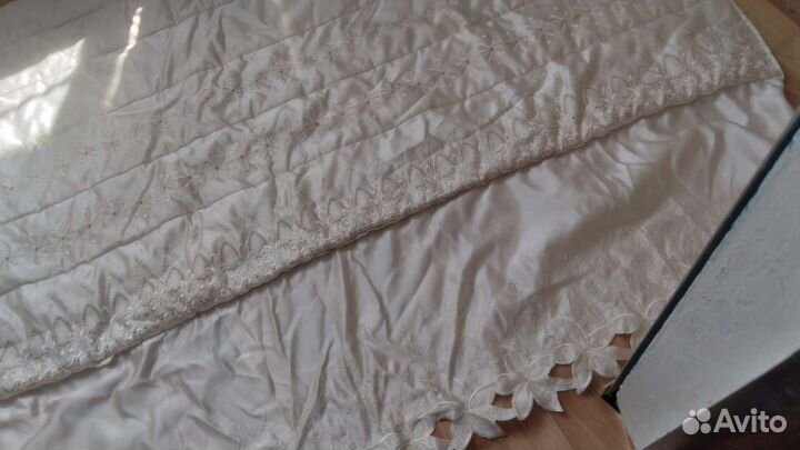 Покрывало атласное, или обмен на растения