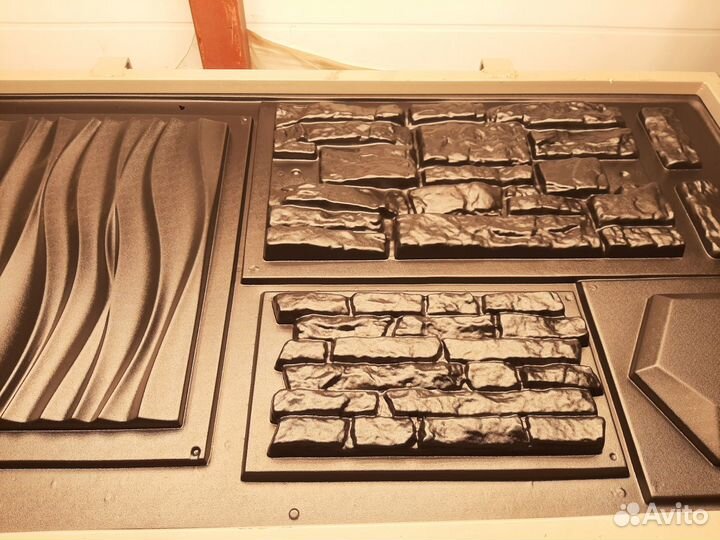 Вакуумно-формовочный станок 1000х1000