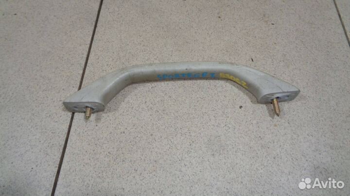 Ручка внутренняя потолочная Kia Sportage I (JA) 1