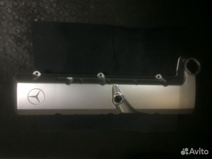 Клапанная крышка Mercedes Sprinter om602,2.9