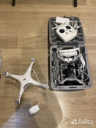 Квадрокоптер dji phantom 4