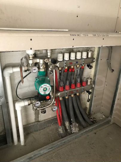 Таунхаус 505,2 м² на участке 12 сот.