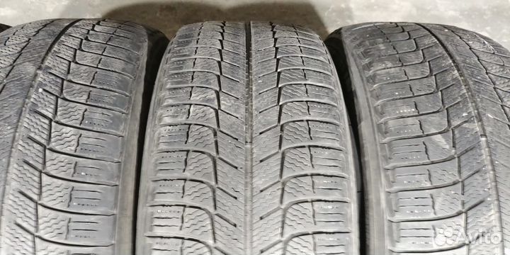 Michelin X-Ice 215/55 R16 97H