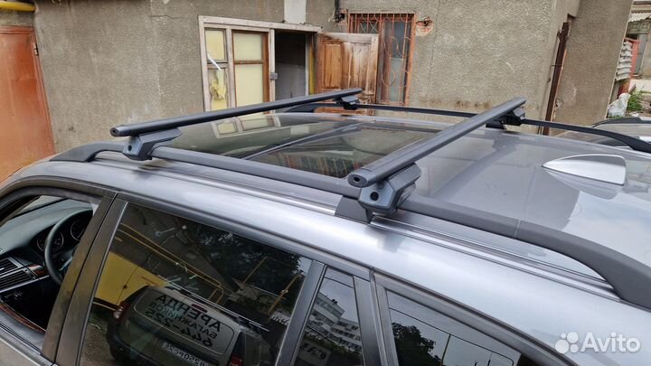 Багажник на рейлинги Арго Ed, черная аэродинамика