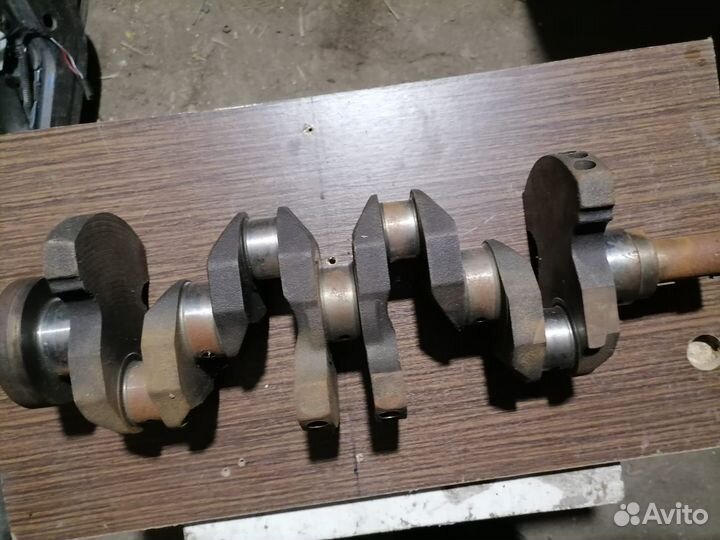 Коленвал Ниссан Альмера Н15