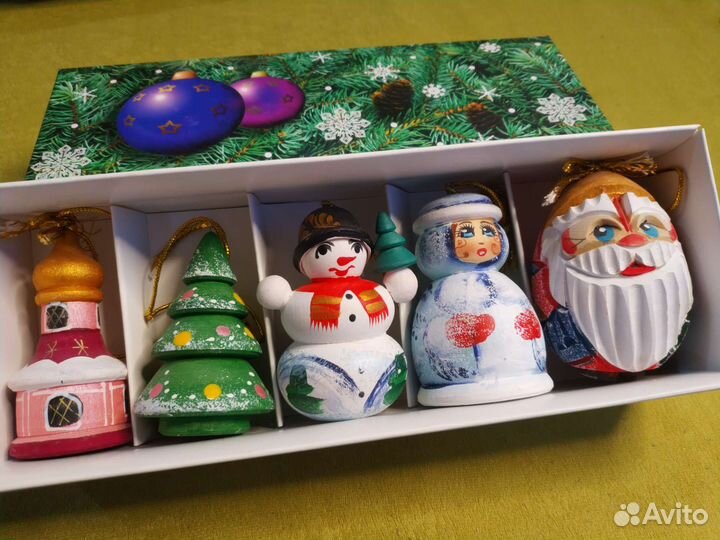 Деревянные резные ёлочные игрушки набор