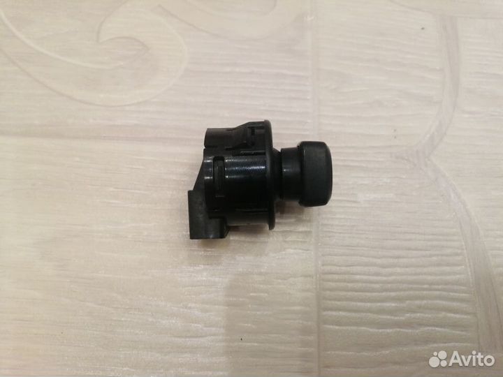 Кнопка регулировки рулевой колонки Nissan Infiniti