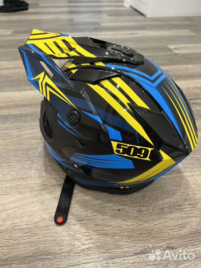 Снегоходный шлем 509