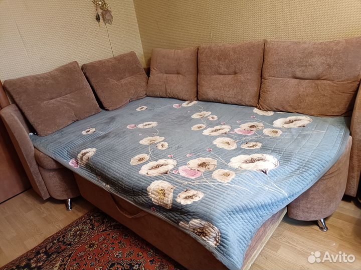 Отдам диван кровать, самовывоз