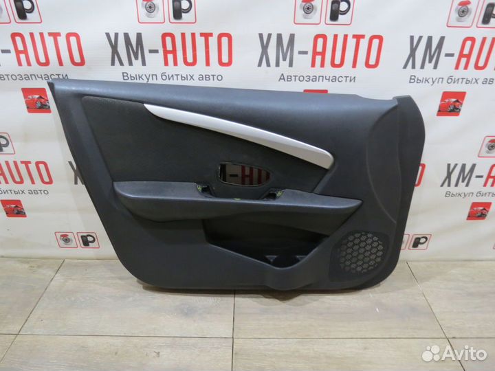 Обшивка двери передняя левая Nissan Almera G15