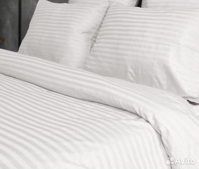Постельное белье страйп сатин евро белый